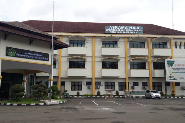 Kemenag Izinkan Asrama...