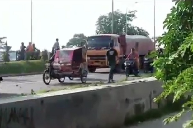 Medan Mencekam, Tawuran...