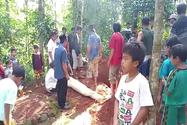 Ternyata Makam Tokoh...
