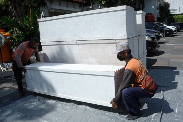 Sebulan 697 Warga Surabaya...