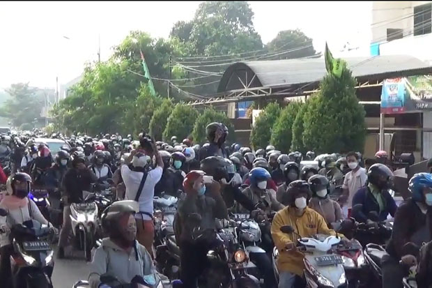 Hari Ketiga PPKM Darurat,...