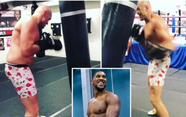 Tyson Fury Tolak Duel...