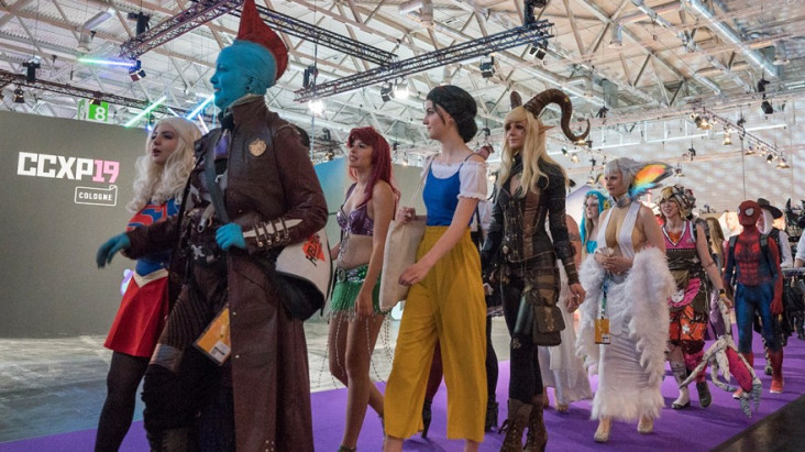 7 Ide Cosplay dengan...