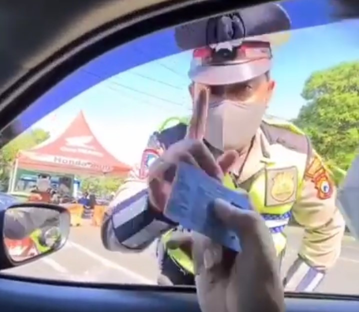 Ngeyel Masuk Surabaya...
