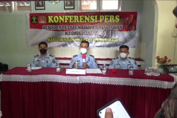 20 TKA China yang Masuk...