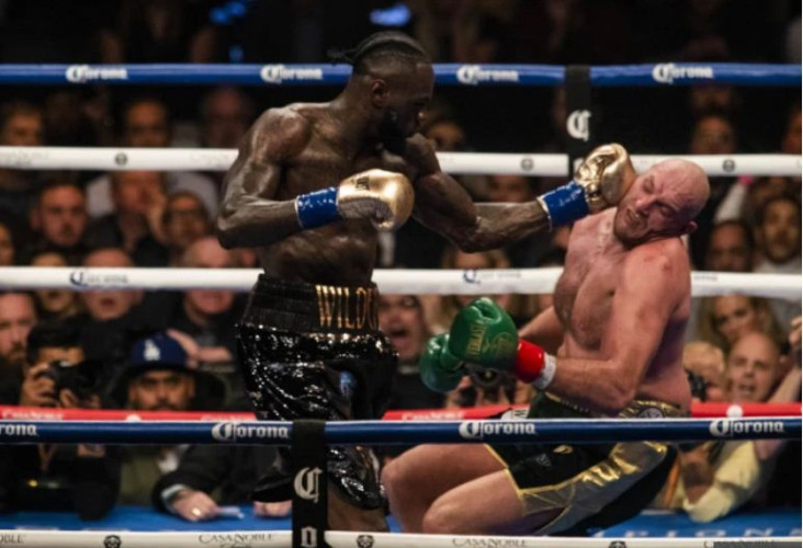 Deontay Wilder Pukulannya...