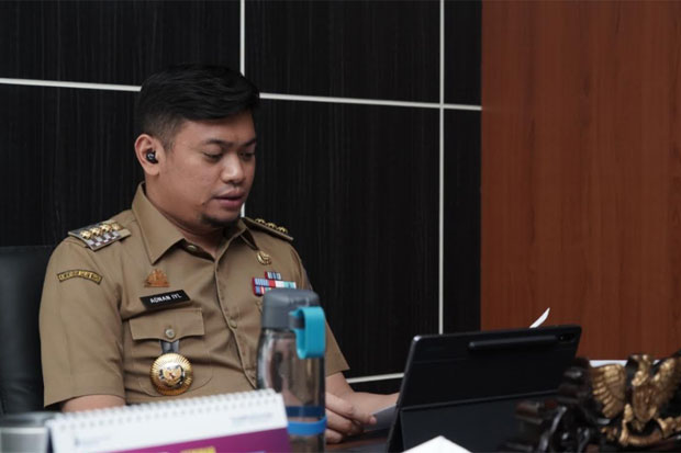 Tekan Penyebaran Covid-19,...