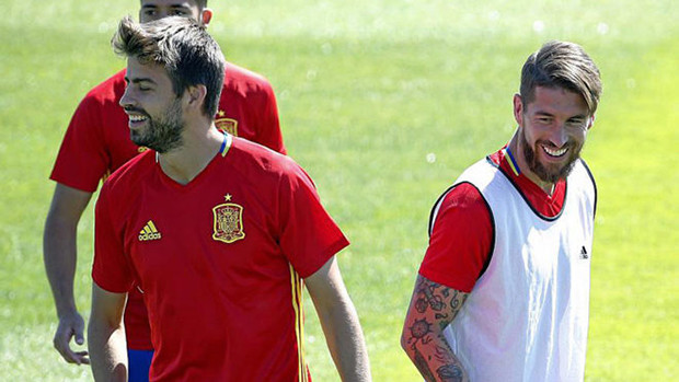 Sergio Ramos dan Pique...