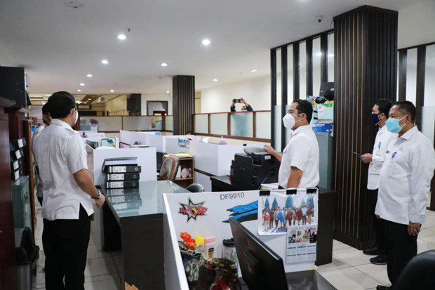 Sidak Kantor di Lingkungan...