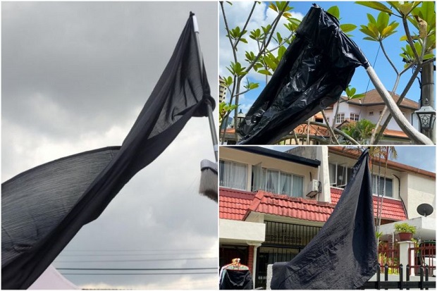 Kibarkan Bendera Hitam,...