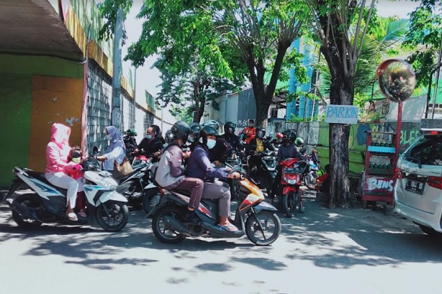 Macet! Ini Penampakan...