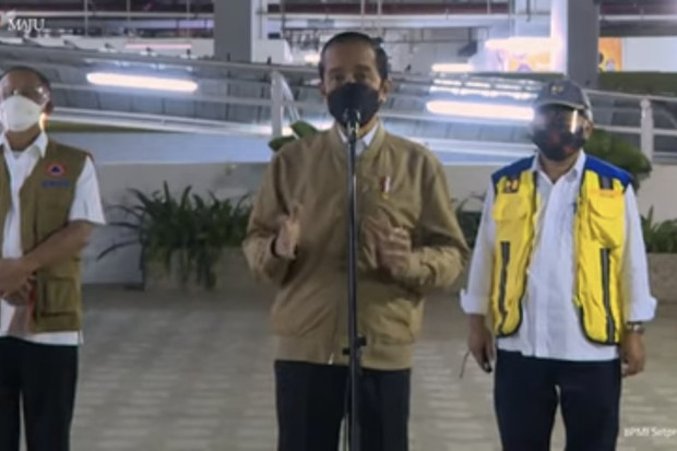 Siap Beroperasi, Jokowi:...