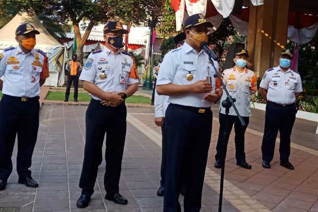 Pecat 8 Oknum Pegawai...