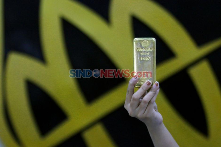 Harga Emas Antam Naik...