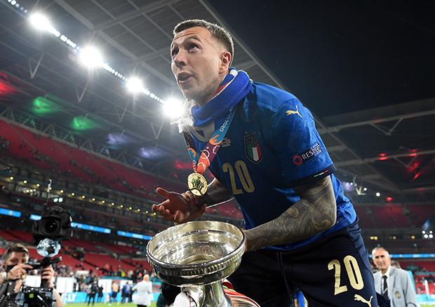 Tangis Bernardeschi...