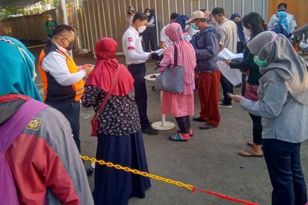 Stasiun Bekasi Siapkan...