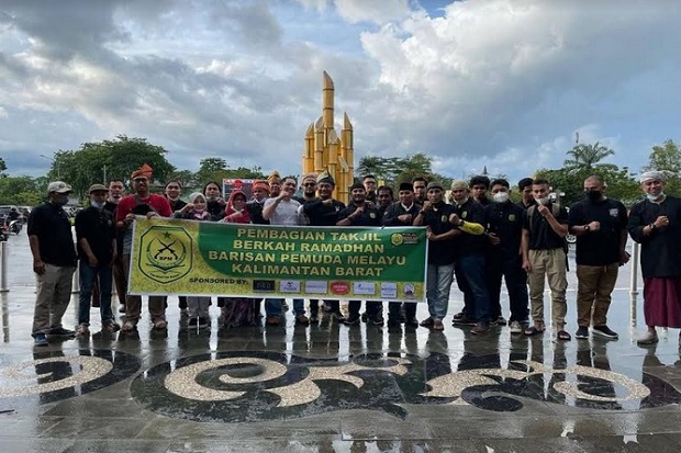 Barisan Pemuda Melayu...