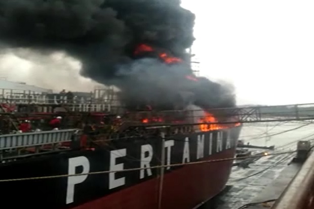 Kapal Tanker Pertamina...
