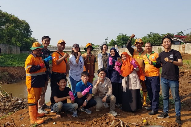 Ingin Benahi Sampah,...