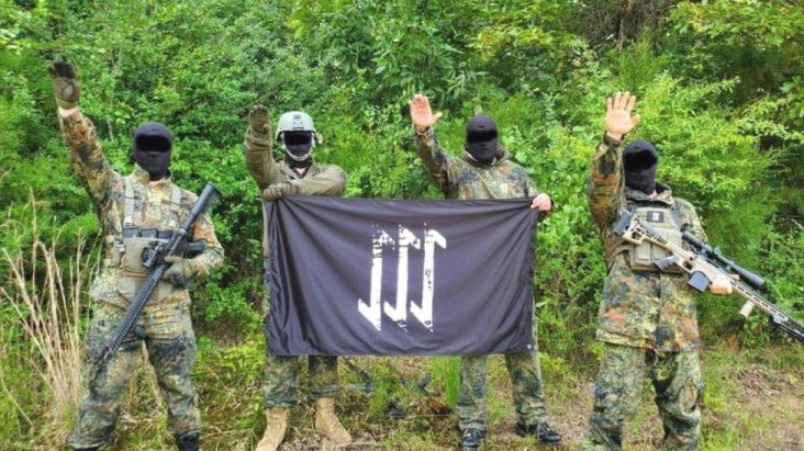 Kelompok Neo-Nazi Bangkit,...