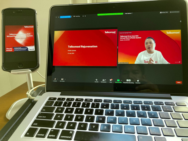 Genjot Kinerja, Telkomsel...