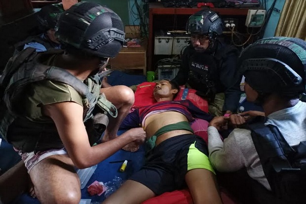 Baku Tembak dengan KKB,...