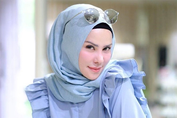 Angel Lelga Berikan...