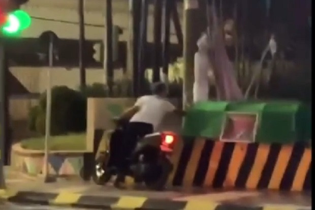 Viral di Medsos, 3 Pemuda...