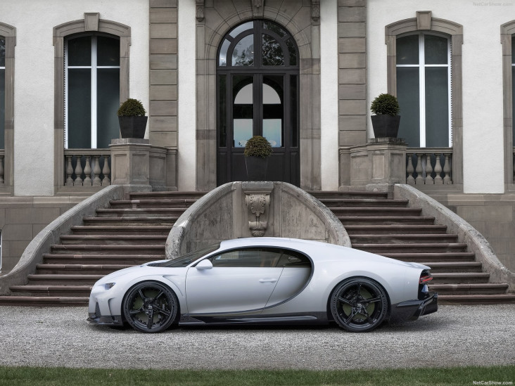 Bugatti Pastikan Tak...