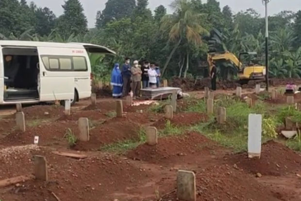 Penuh, TPU Bambu Apus...