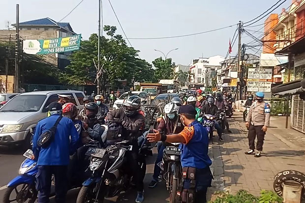 Imbas Penyekatan, Jalan...