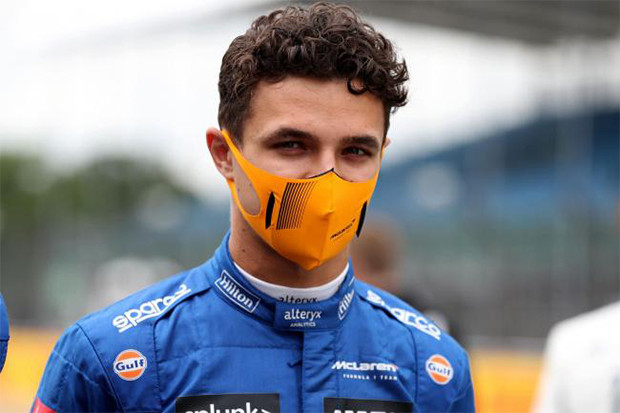 Pembalap McLaren Lando...