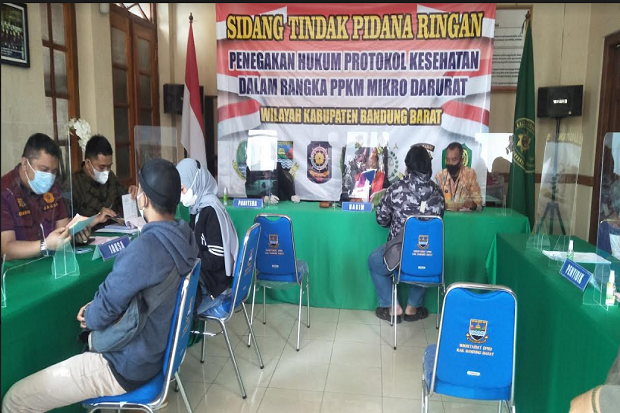 Pemilik Rumah Makan...