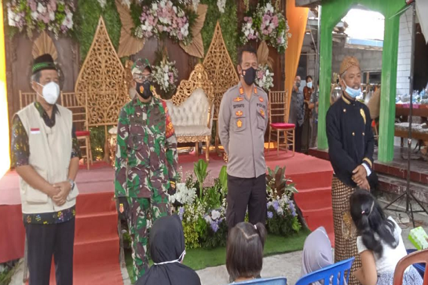 Langgar PPKM Darurat,...