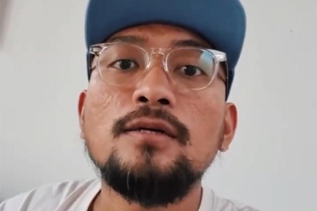 Diminta Netizen Berhenti...
