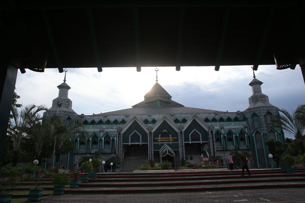 Masjid Al-Markaz Al-Islami...