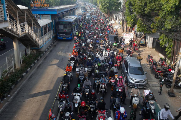 Sebagian Masyarakat...