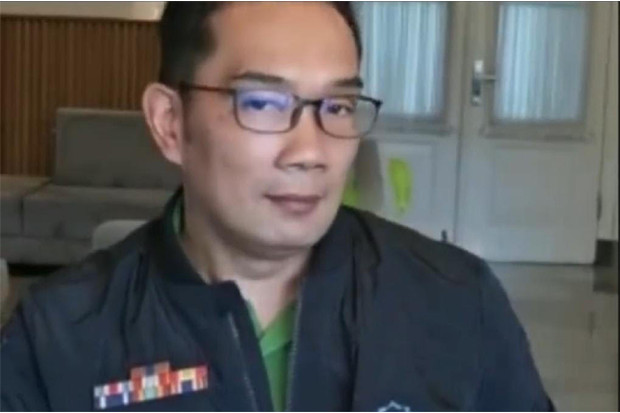 Uya Kuya dan Denny Sumargo...