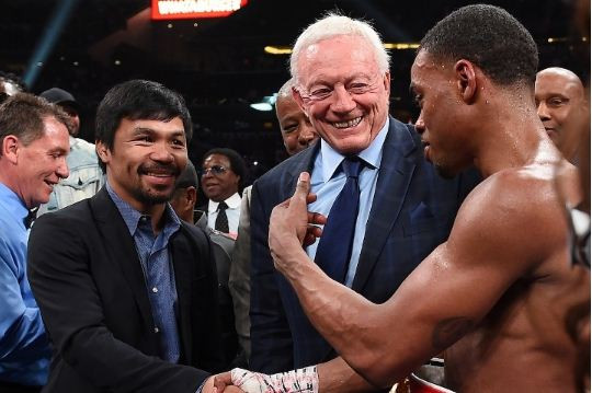 Kalahkan Errol Spence...