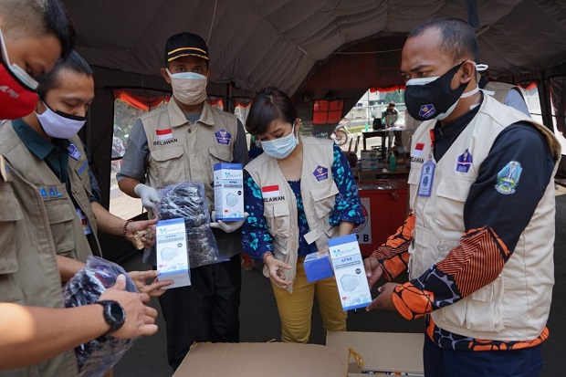 Relawan Satgas Covid-19...