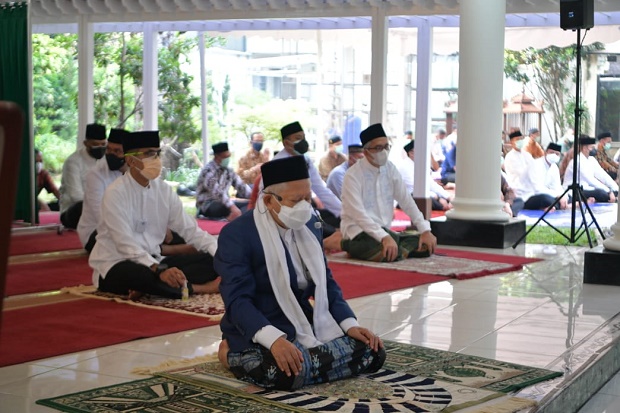 Wapres Maruf Amin Laksanakan...