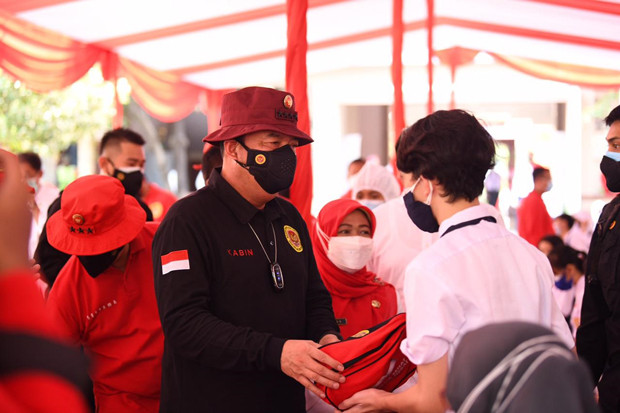 Kepala BIN Kepada Pelajar:...