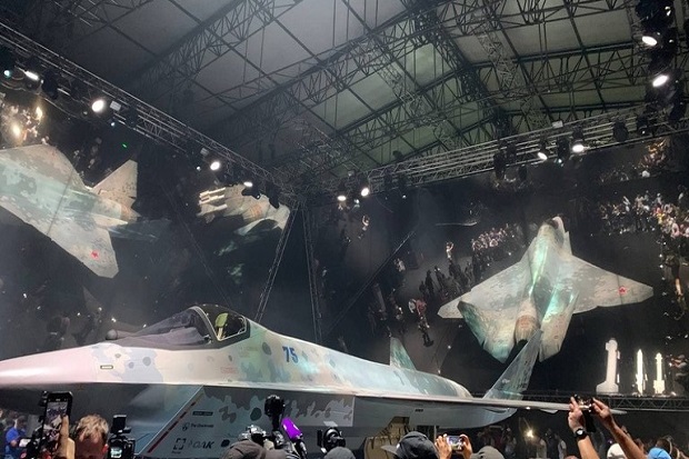 Tandingan F-35 AS, Jet...