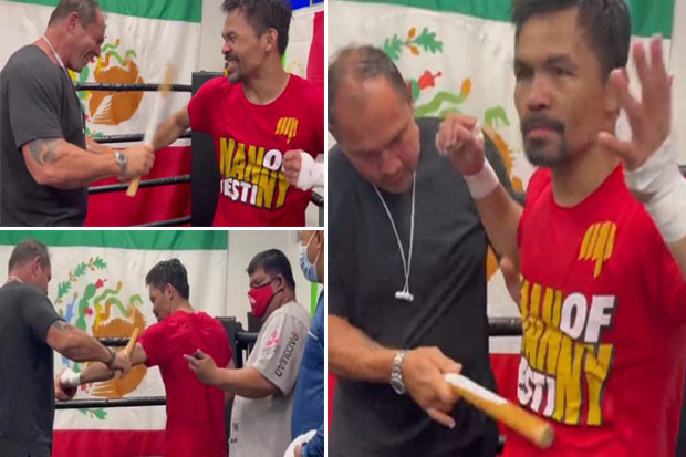 Manny Pacquiao Meringis...