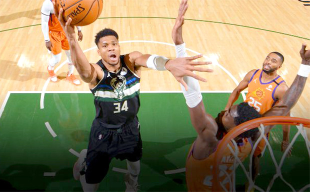 Sejarah! Milwaukee Bucks...