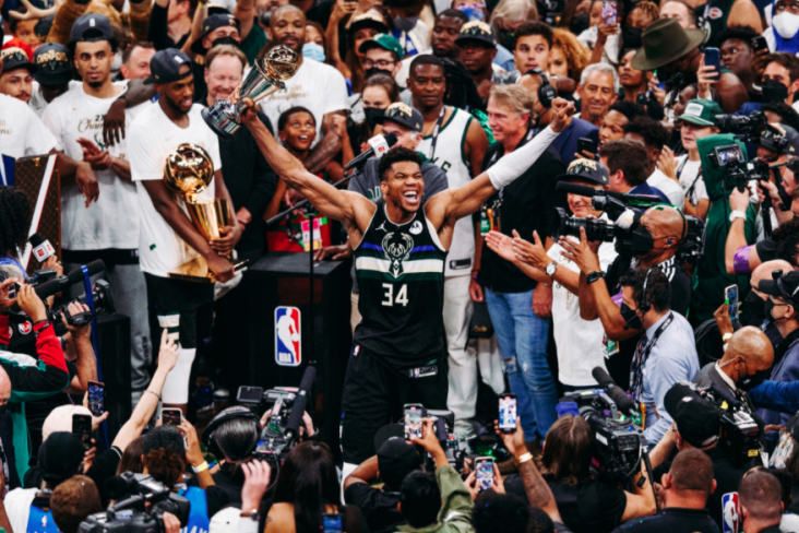 Milwaukee Bucks Juara...