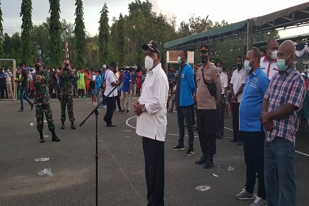 Bupati Jayapura Buka...