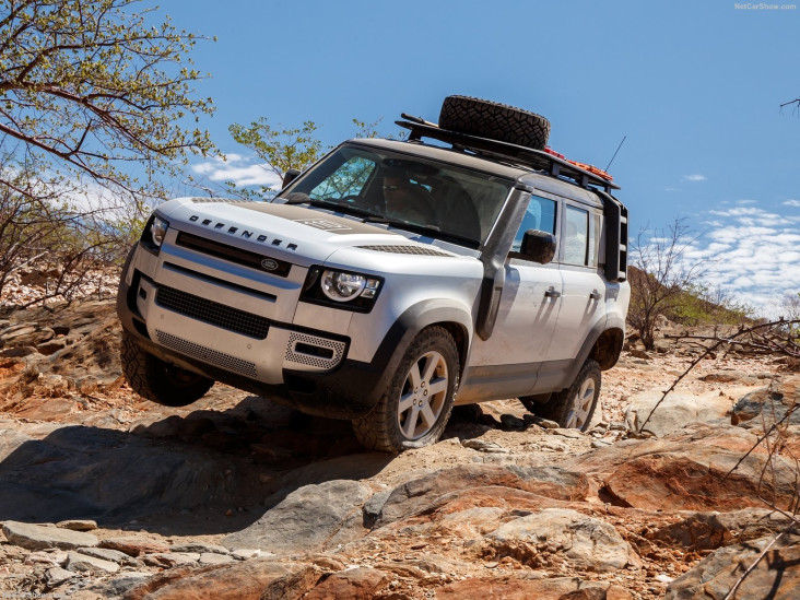 Land Rover Kerepotan...