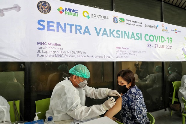 Sentra Vaksinasi Covid-19...