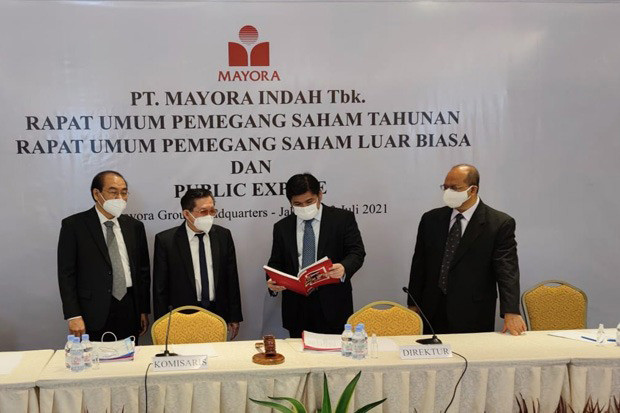Mayora Indah Bagikan...